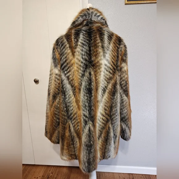 Fabulous Furs Multitone Faux Fur Jacket - Picture 4 of 10